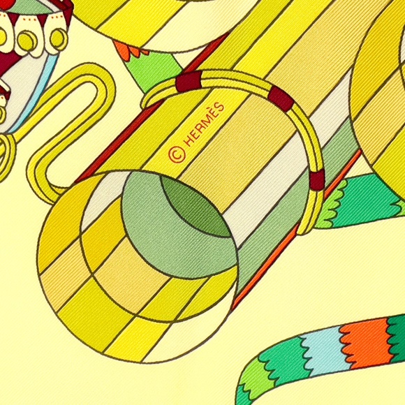 NWT Hermes Scarf Carré 90 "Point d’Orgue" in Light Yellow - Picture 6 of 10